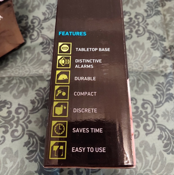 Sharper Image Electronic Key Finder - Picture 4 of 9